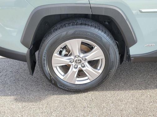 Lunar Rock 2022 Toyota RAV4 Hybrid XLE