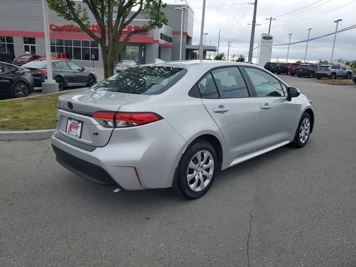Classic Silver Metallic 2024 Toyota Corolla LE