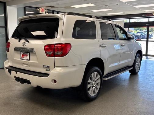 2016 Toyota Sequoia Platinum