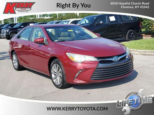 Pearl 2016 Toyota Camry Hybrid XLE