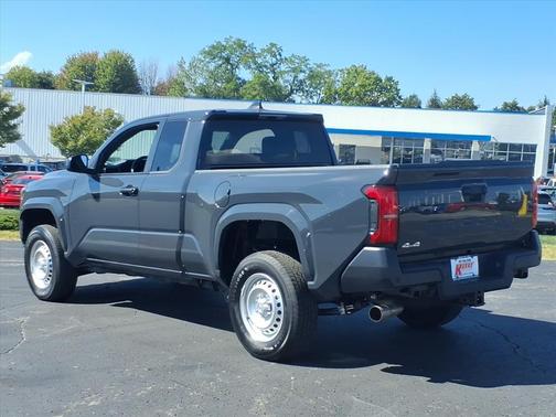 2025 Toyota Tacoma SR