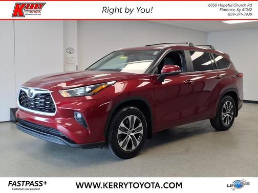 2024 Toyota Highlander XLE