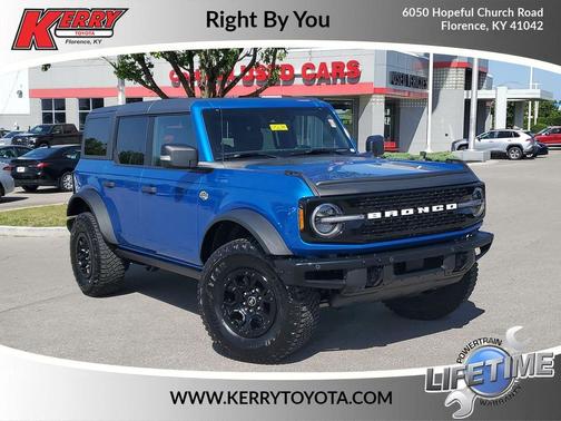 Velocity Blue Metallic 2024 Ford Bronco Wildtrak