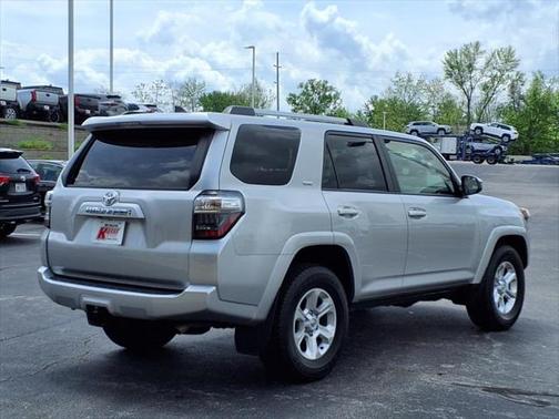 2024 Toyota 4Runner SR5