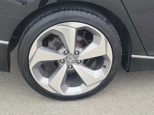 2018 Honda Accord Touring