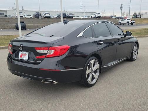 2018 Honda Accord Touring