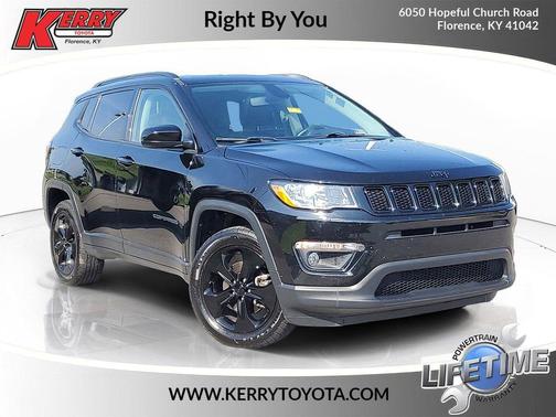 Diamond Black Crystal Pearlcoat 2018 Jeep Compass Latitude