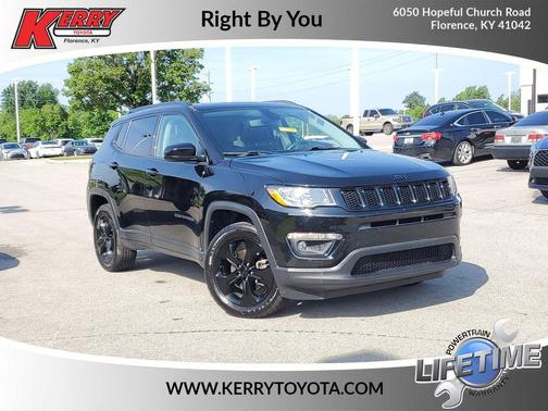 Diamond Black Crystal Pearlcoat 2018 Jeep Compass Latitude