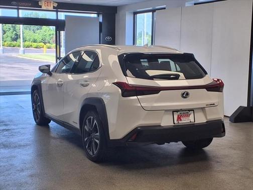 2020 Lexus UX 250h Base