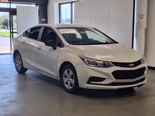 2017 Chevrolet Cruze LS