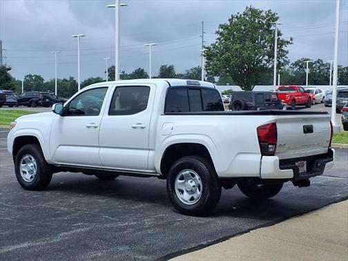 2022 Toyota Tacoma SR