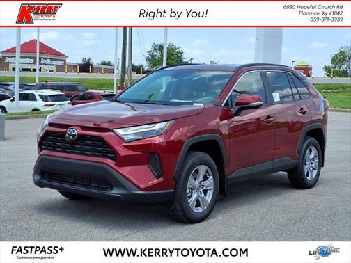2025 Toyota RAV4 XLE