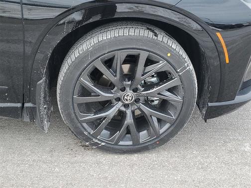 2026 Toyota Crown Signia Limited