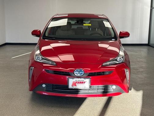 2020 Toyota Prius LE