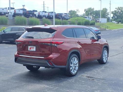2021 Toyota Highlander Limited