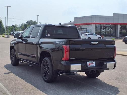 2025 Toyota Tundra Hybrid 1794 Edition