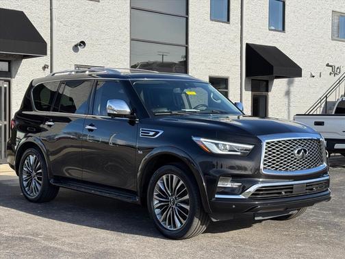 2019 INFINITI QX80 Luxe