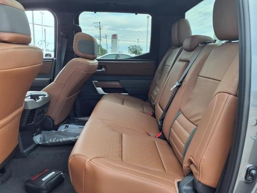 2025 Toyota Tundra Hybrid 1794 Edition