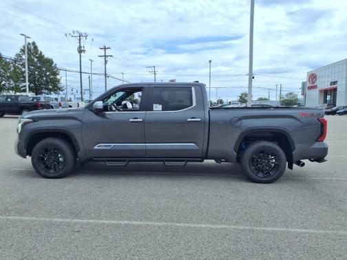 2025 Toyota Tundra Hybrid 1794 Edition