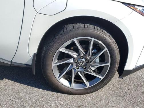 Pearl 2026 Toyota bZ Limited