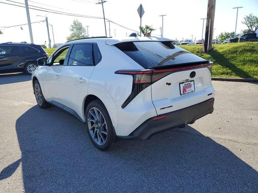 Pearl 2026 Toyota bZ Limited