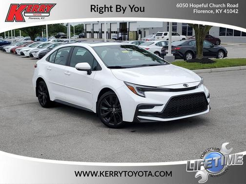 Ice Cap 2024 Toyota Corolla XSE