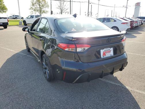 Midnight Black 2026 Toyota Corolla SE