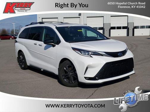 2024 Toyota Sienna XSE 7 Passenger