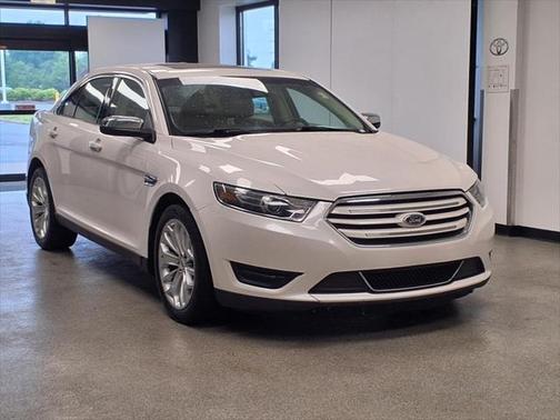 2018 Ford Taurus Limited