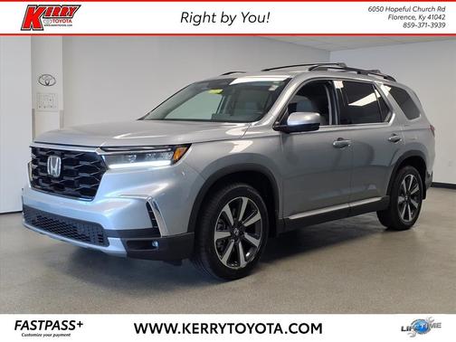2024 Honda Pilot Touring 8-Passenger