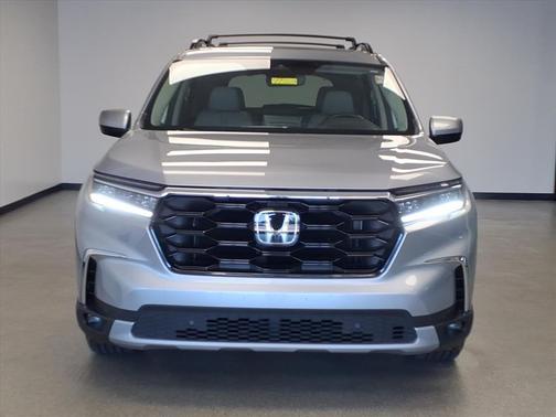 2024 Honda Pilot Touring 8-Passenger