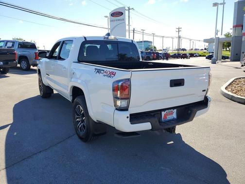 Ice Cap 2023 Toyota Tacoma TRD Sport