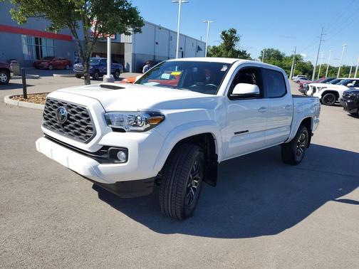 Ice Cap 2023 Toyota Tacoma TRD Sport