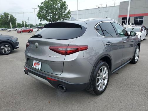 Stromboli Gray Metallic 2018 Alfa Romeo Stelvio Ti