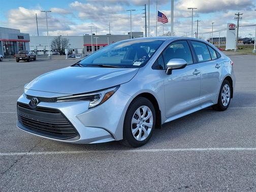 2026 Toyota Corolla Hybrid LE