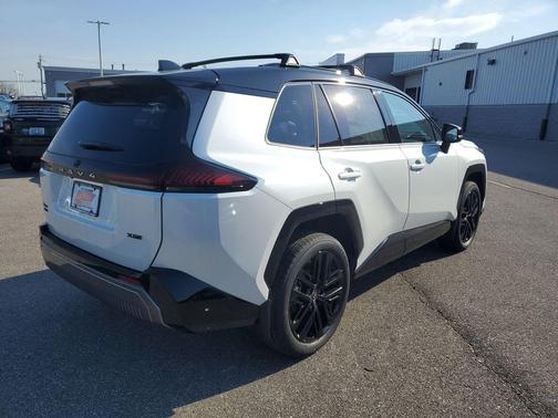 Wind Chill Pearl w/Black Roof 2026 Toyota RAV4 SE