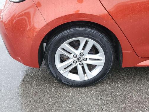 Paprika Metallic 2019 Toyota Corolla SE