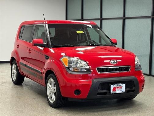 2011 Kia Soul +
