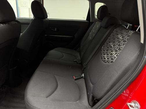 2011 Kia Soul +