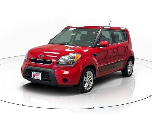 2011 Kia Soul +