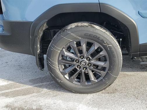 2026 Toyota Land Cruiser Base