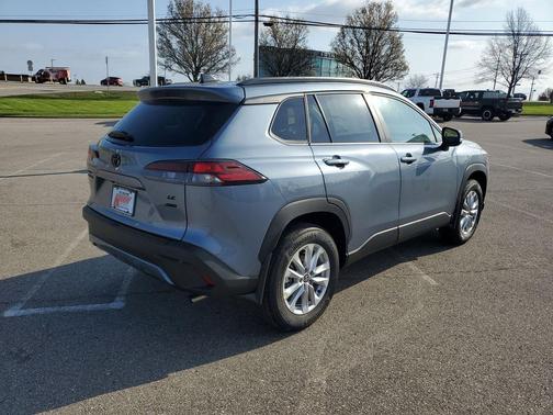 Celestite 2026 Toyota Corolla Cross LE