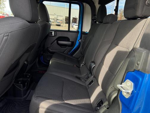 2021 Jeep Gladiator Sport S