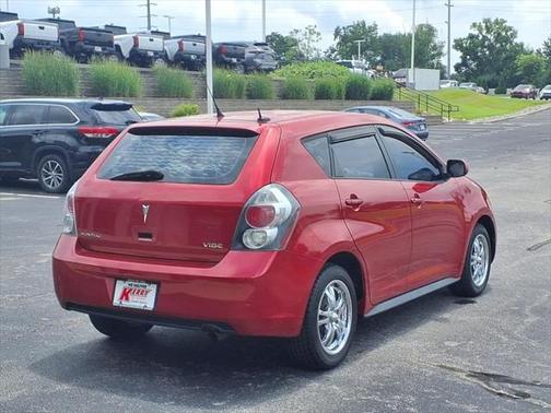 2010 Pontiac Vibe Base