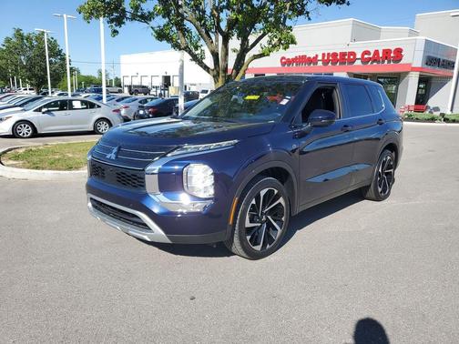 Cosmic Blue Metallic 2024 Mitsubishi Outlander SE 2.5 S-AWC
