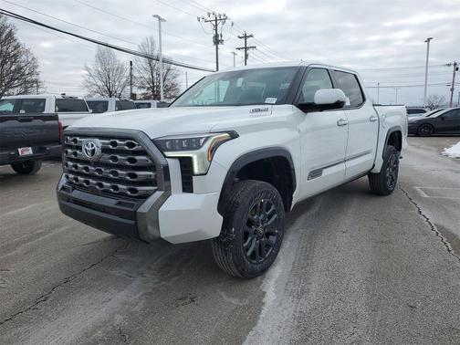 2026 Toyota Tundra Hybrid Platinum