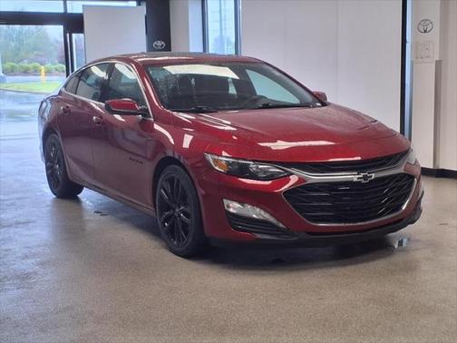 2022 Chevrolet Malibu FWD LT
