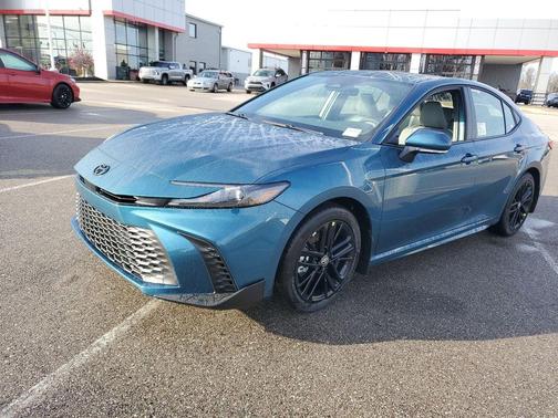 Ocean 2026 Toyota Camry SE