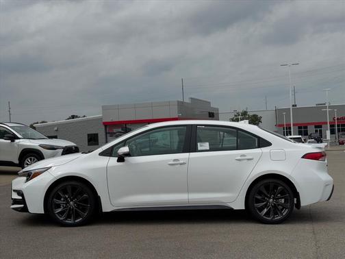 2025 Toyota Corolla SE