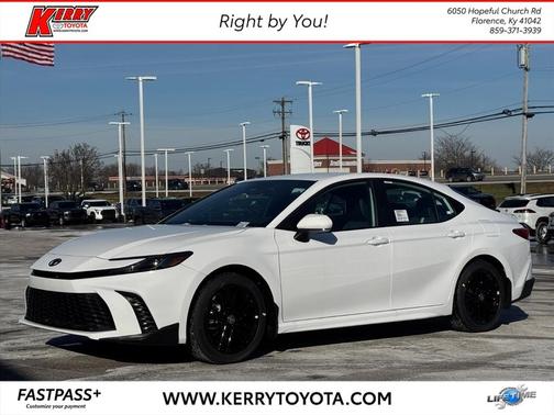 2026 Toyota Camry SE